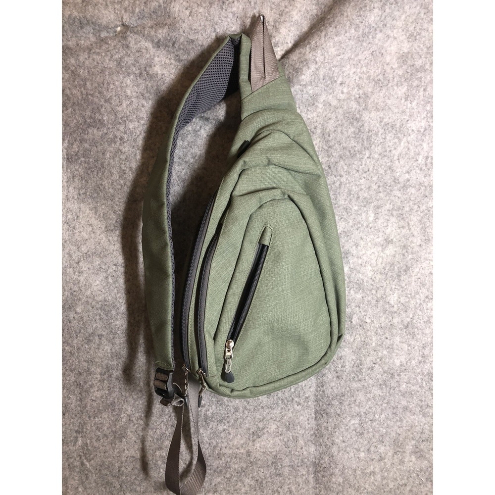 L.L. Bean Green Sling Bag Traveler Healthy Back Backpack Hike Commuter Casual